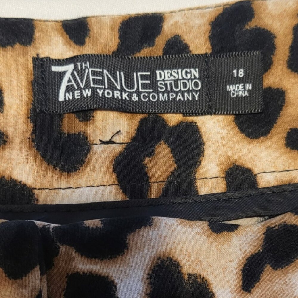 7th Avenue High Waist Brown and Black Leopard Print Shorts Size 18 - Picture 7 of 16